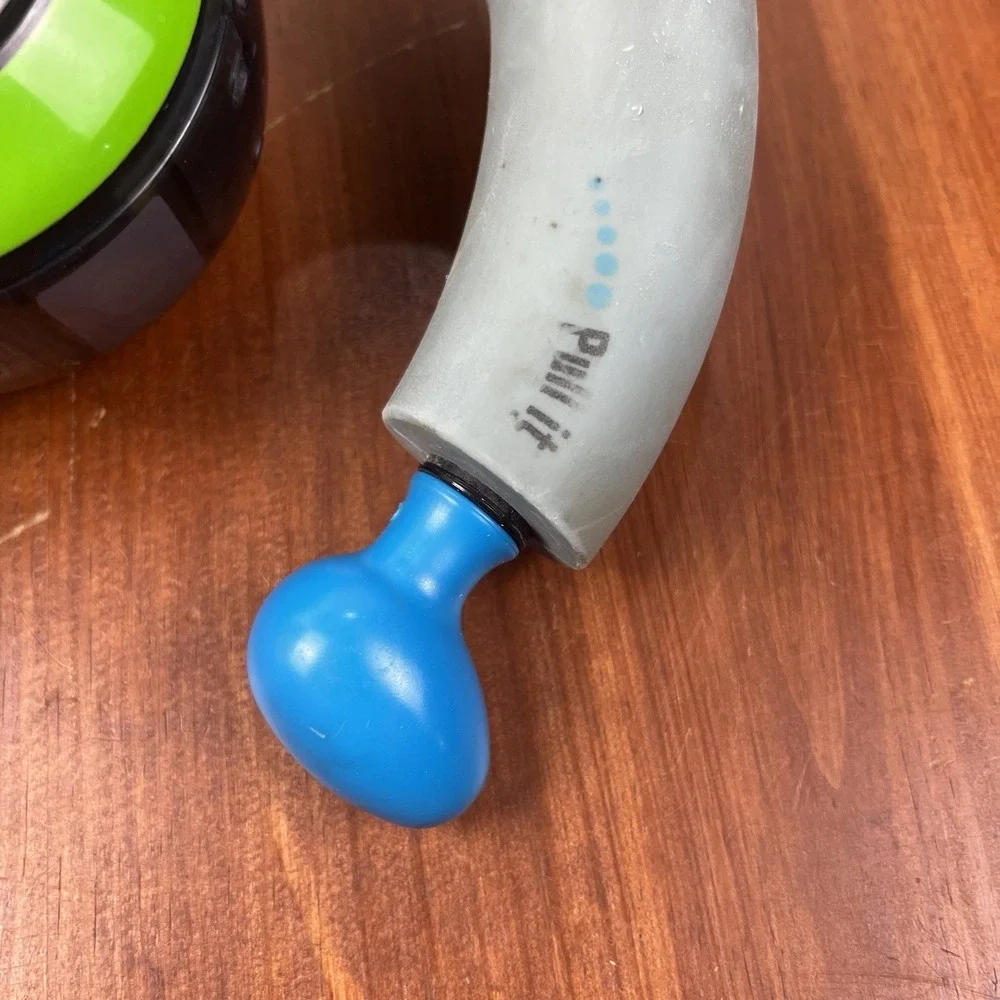 Hasbro bop it